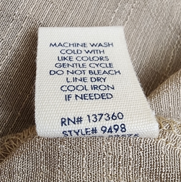 LIKE NEW! Oversized Long Sleeve Beige Blouse by Buckle~ Size XS - Picture 9 of 10